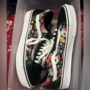 Vans Black Floral